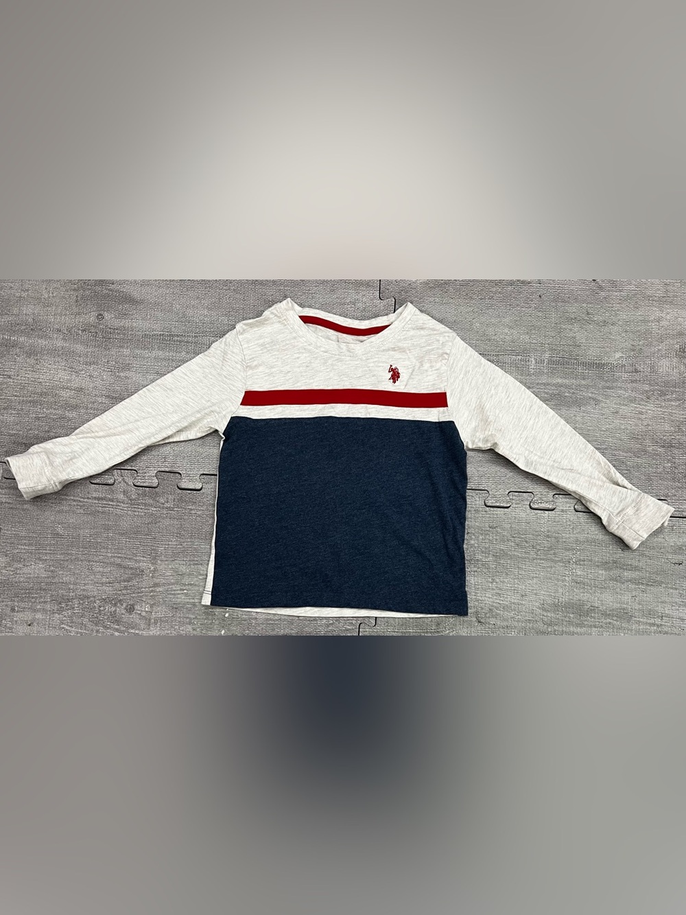 U.S. Polo Assn. Boys 4T Colorblock Long Sleeve Crew Neck T-Shirt Gray Blue Red